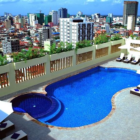 Phnom Penh Era Hotel Exterior foto